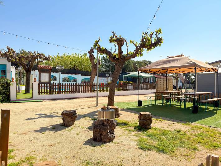 Gîte pour 2 personnes, avec piscine et jardin à Canet de Mar - 4