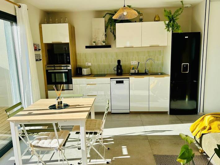 Gîte pour 4 personnes, avec terrasse à Saint-Victor-la-Coste - 3