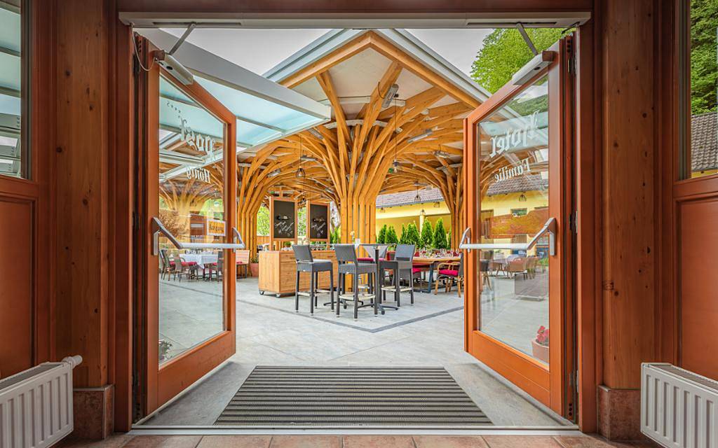 Hotel Post - Hönigwirt - Doppelzimmer in Kirchschlag in der Buckligen Welt, Wiener Alpen in Niederösterreich