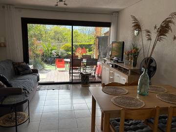 Gîte pour 6 personnes, avec jardin et vue à Ghisonaccia