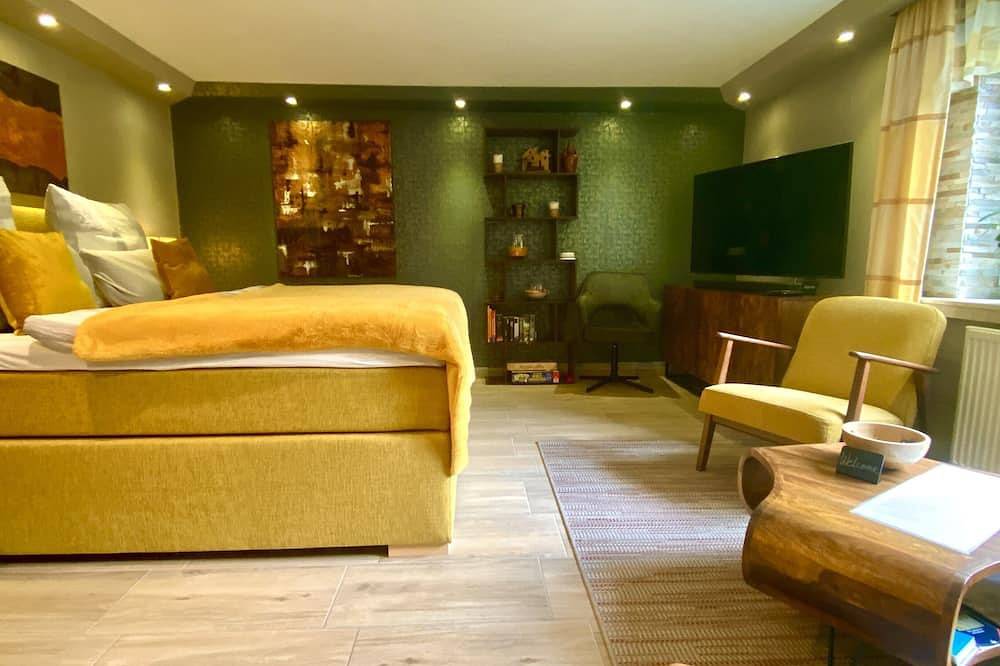 Entire apartment, Kassel basement near the city with Ev charging station in Niestetal, Hessisches Bergland