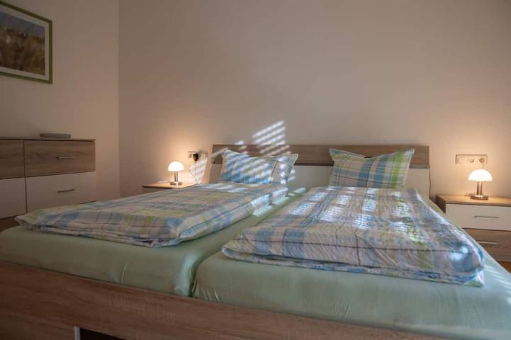 Ferienwohnung für 4 Personen, mit Terrasse und Garten - 1