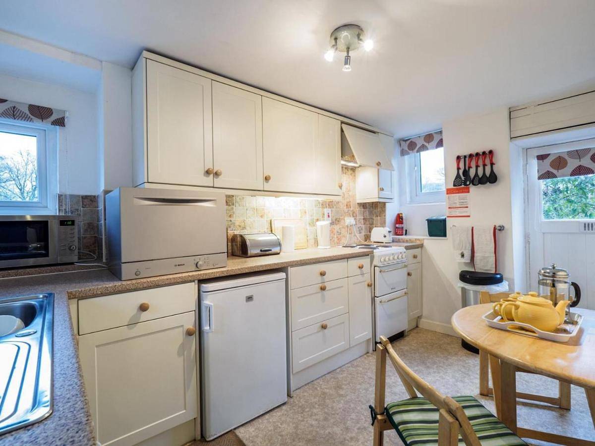 2 Bed in Bakewell oc-pk932 in Ashford in the Water, Derbyshire