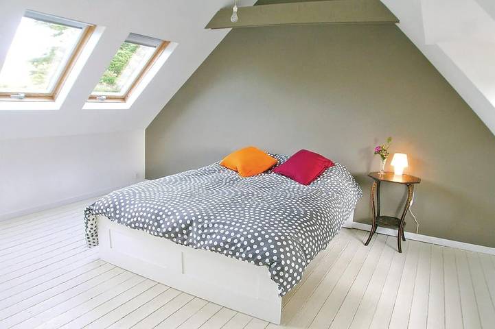 Location de vacances pour 6 personnes, avec jardin à Mahalon - 2