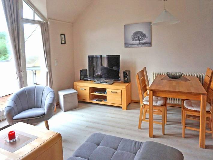 Ferienwohnung für 4 Personen, mit Balkon und Garten auf Rügen - 3