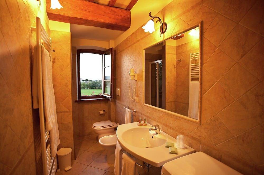 Romantic Countryside Escape in Bettona, Perugia Province