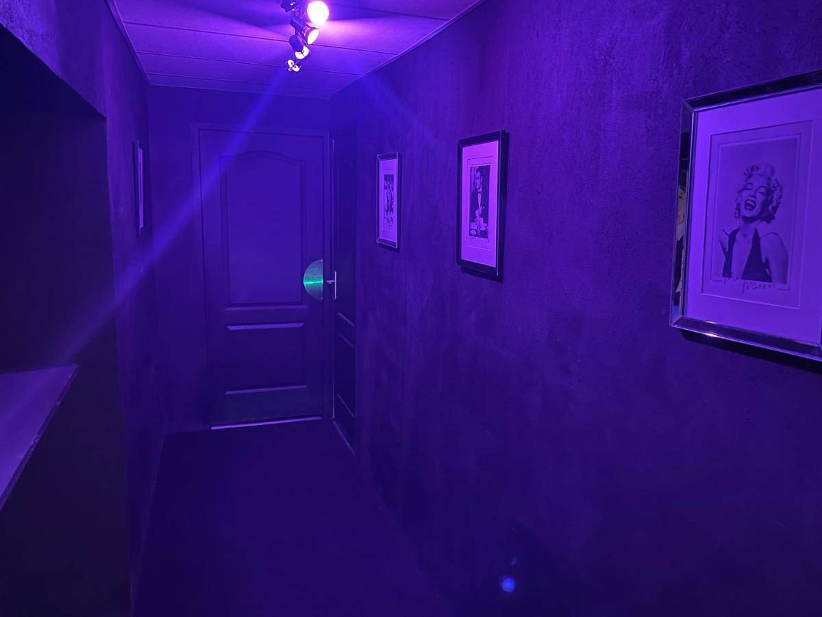 Appartement entier, Cinema Paradiso - Appartement de charme avec Sauna, Hammam, spa in Issoudun, Région d'Issoudun