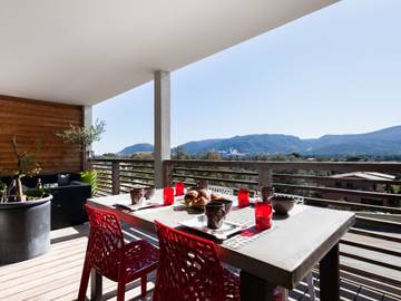 Gîte pour 2 personnes, avec terrasse à Porto-Vecchio