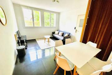 Appartement De Vacances pour 2 Personnes dans Champigny-sur-Marne, Val-de-Marne, Photo 4