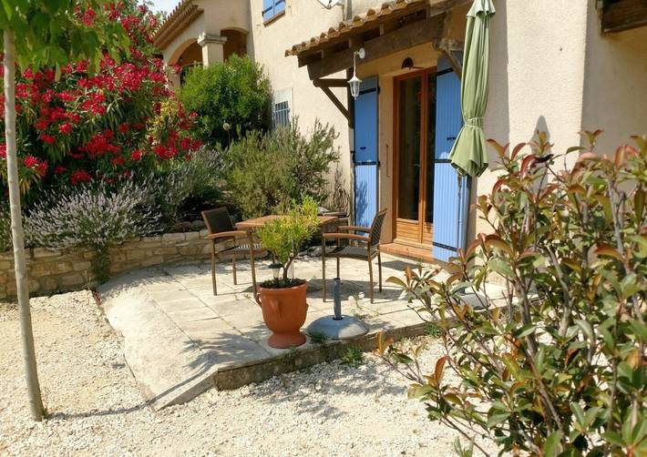 Gîte pour 2 personnes, avec terrasse et vue dans La Ceze La Roque Sur Ceze