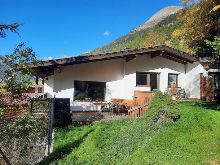 Hütte für 4 Personen, mit Balkon und Terrasse in Sölden (Österreich)