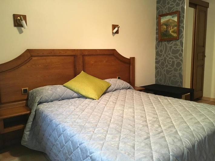 Hôtel pour 2 personnes, avec jardin et vue à Mercuer - 3