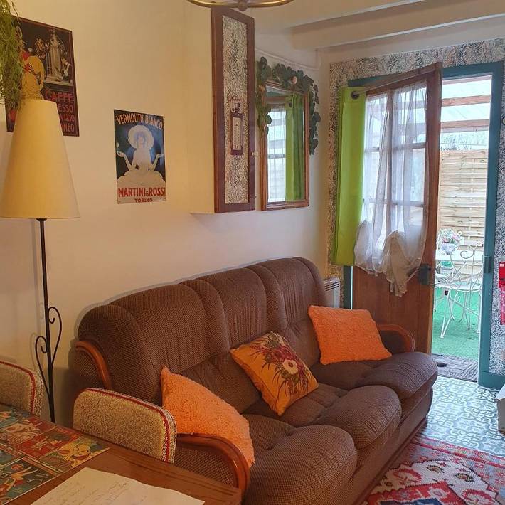 Gîte pour 4 personnes, avec terrasse dans Châtillon-Coligny - 2