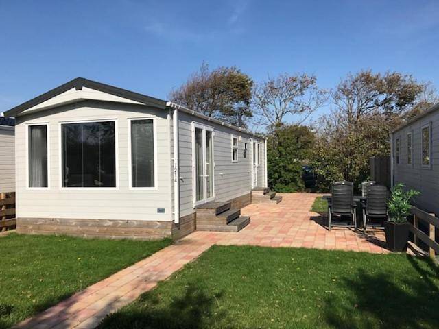 Ferienhaus für 4 Personen, mit Pool und Garten in Petten - 2