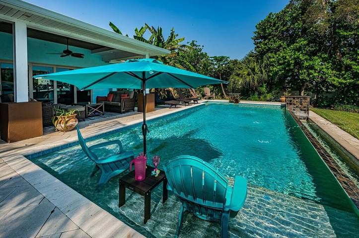 Vacation house for 14 people, with terrace, with pets in Clearwater Beach