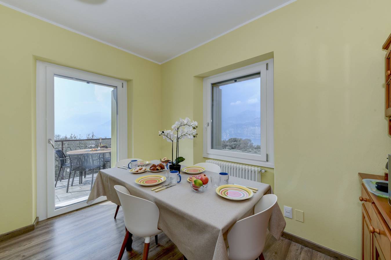 Apartamento entero, Mgh-  Malcesine Panoramic Lakeview Apartment in Malcesine, Montañas Garda