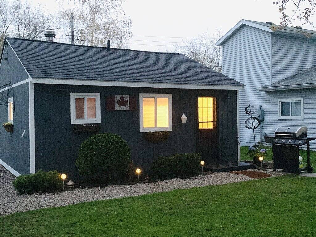 Das Hideaway-gemütliche Häuschen im Weinland in Essex (Kanada)