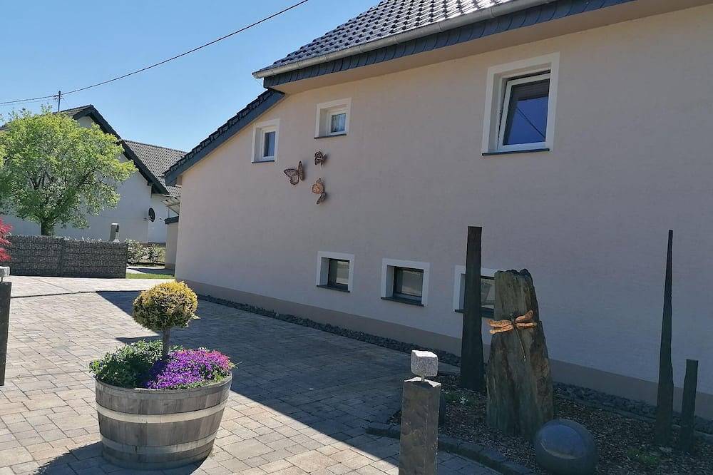 Ganze Wohnung, Ferienwohnung Habscheid für 1 - 5 Personen mit 2 Schlafzimmern - Ferienwohnung in Habscheid, Eifelkreis Bitburg-Prüm