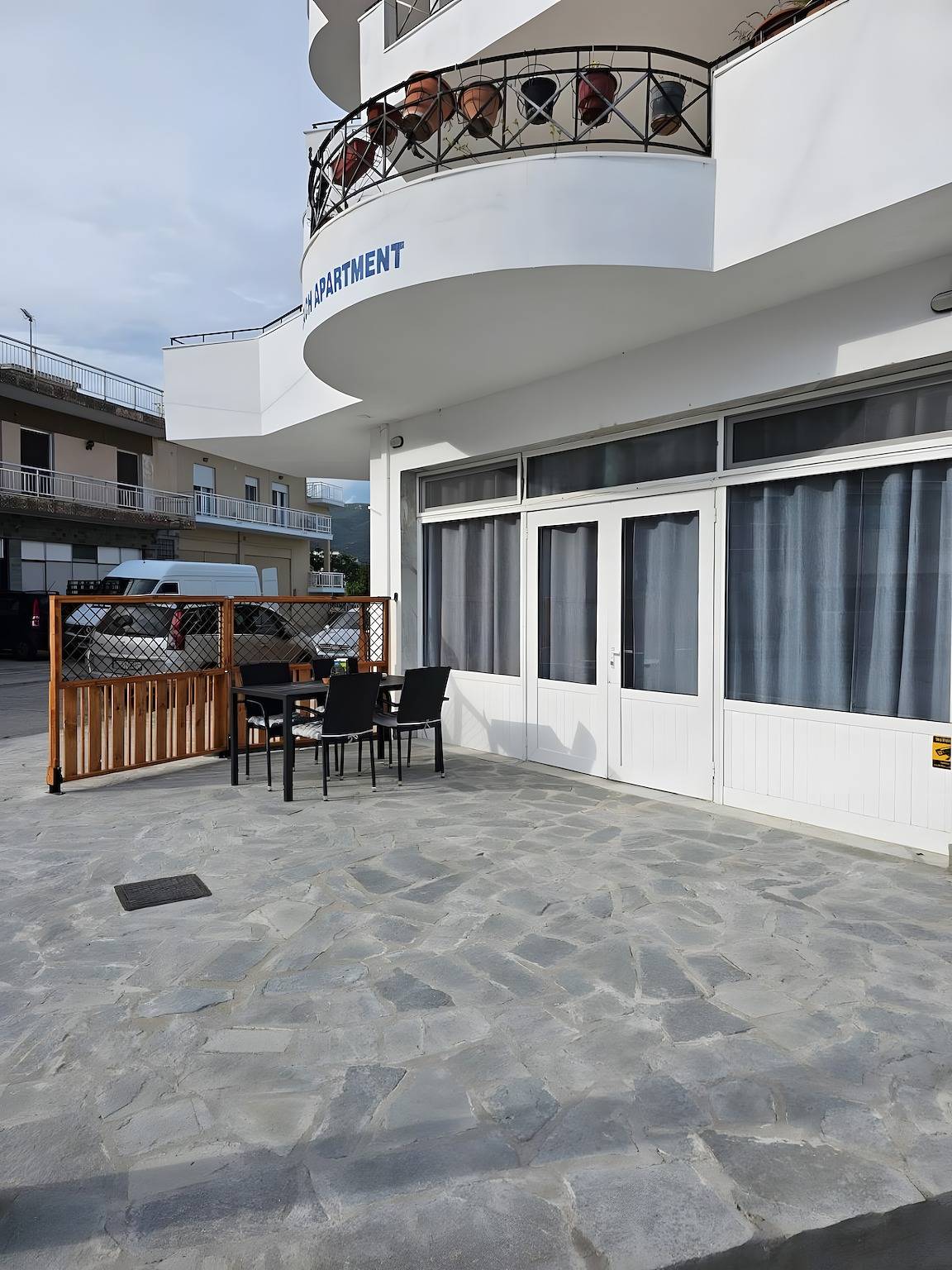 Ganze Wohnung, Apartment „Beach A“ mit Meerblick, Wlan und Klimaanlage in Nea Karvali, Kavala Region