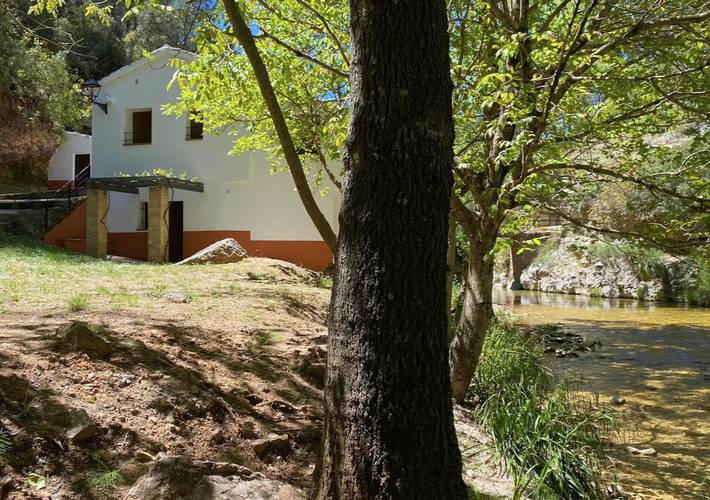 Casa rural para 8 personas, con vistas y terraza en Yeste