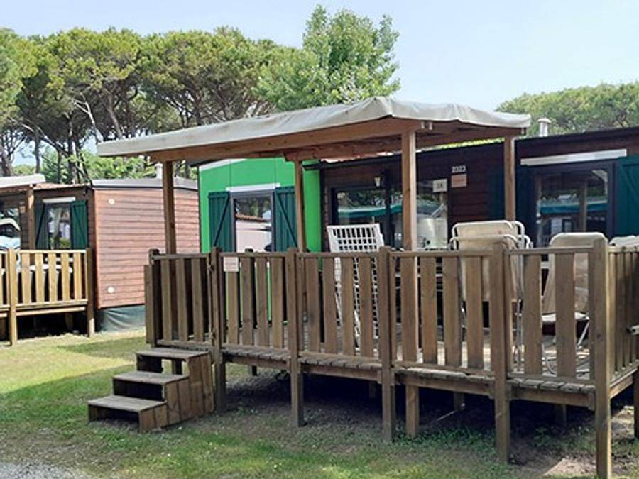 Camping La Scogliera ***  - Mobilhome 6 personnes - Comfort | 3 Ch. | 6 Pers. | Terrasse surélevée | Clim. in Santa Cesarea Terme, Province de Lecce