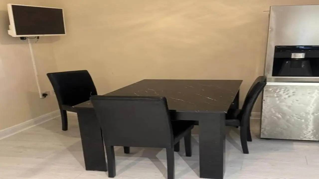 Entire holiday apartment, Ferienwohnung für 2 Personen (8 m²) in Manchester in Manchester, Greater Manchester