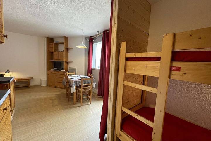 Gîte pour 4 personnes, avec balcon dans Office De Tourisme De Serre Chevalier Bureau De Saint Chaffrey - 4