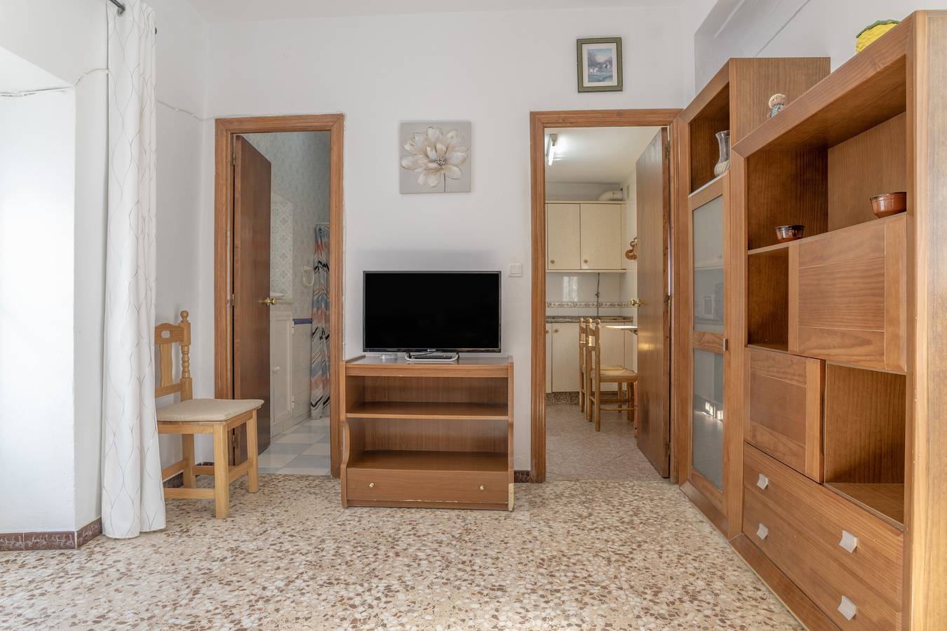 Entire apartment, Apartment 'Casa Amaro' with Mountain View, Private Terrace and Wi-Fi in Vejer de la Frontera, Costa de la Luz