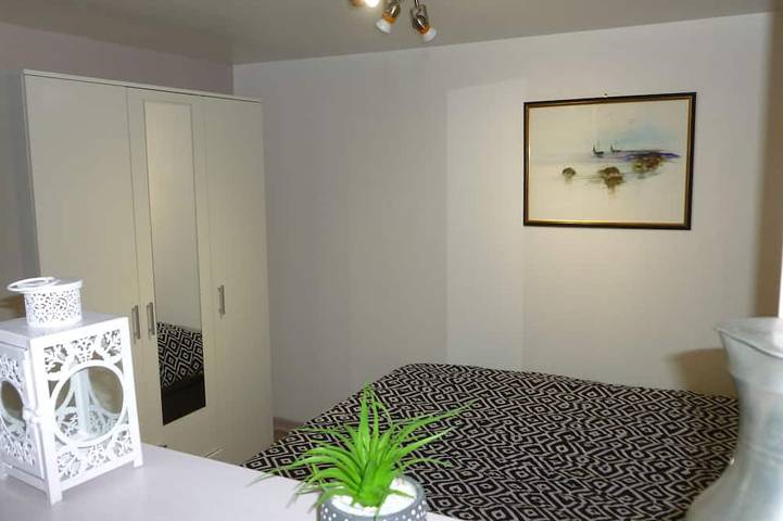 Gîte pour 4 personnes, avec terrasse à Gavray - 3