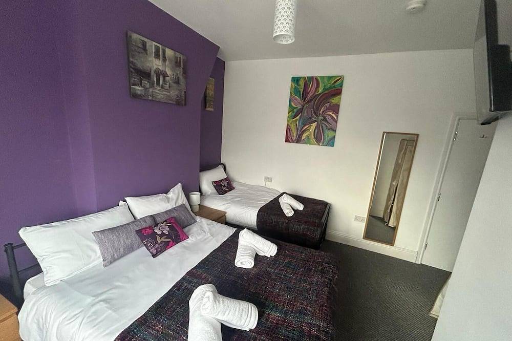 \nwest Street House in Crewe, Cheshire East