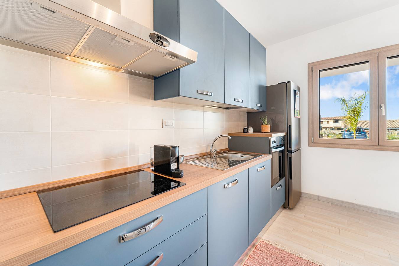 Casa vacanze 'Giada' con vista sulle montagne, Wi-Fi e aria condizionata in Sant'Anna Arresi, Provincia di Carbonia-Iglesias