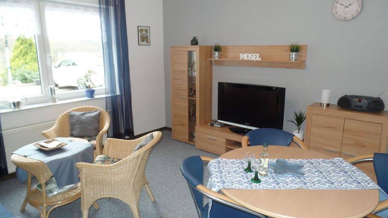 Ganze Ferienwohnung, Ferienwohnung für 2 Personen (50 m²) in Burgen (Mayen-Koblenz) in Burg Eltz, Burgen (Mosel)