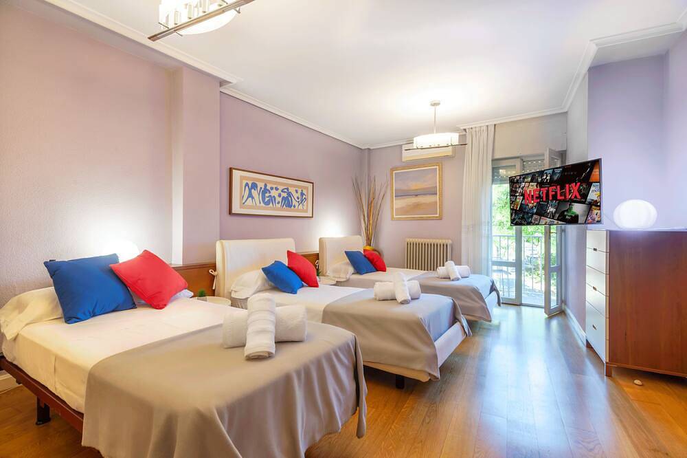 Entire apartment, Virgen Del Valle Apartment. -Wine Route- 4 People- 75M² in Cenicero, Rioja