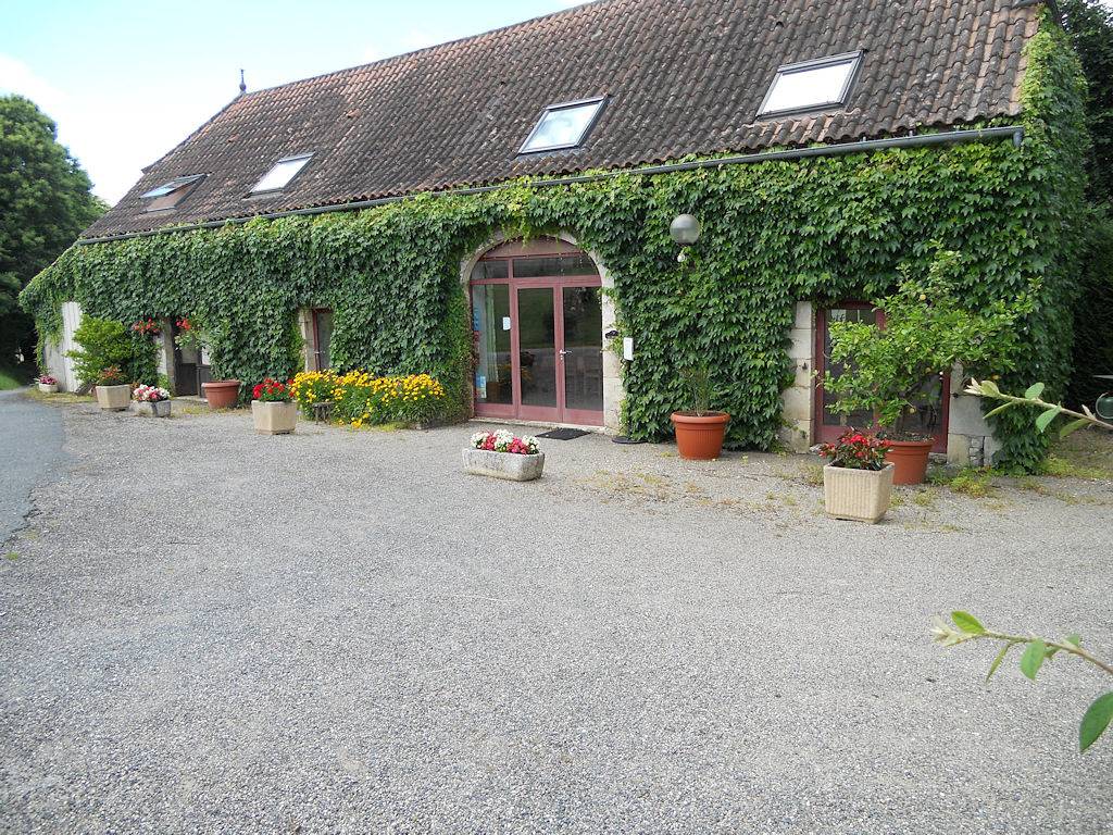 Chambres d'hôtes "Ferme de Cabrejou" - Chambre Tilleul in Saint-Denis-lès-Martel, Massif central