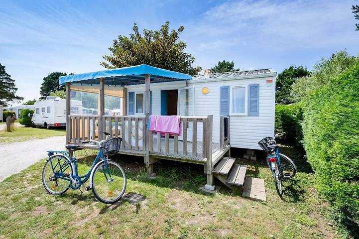 Mobil home pour 2 personnes dans Pen Bé