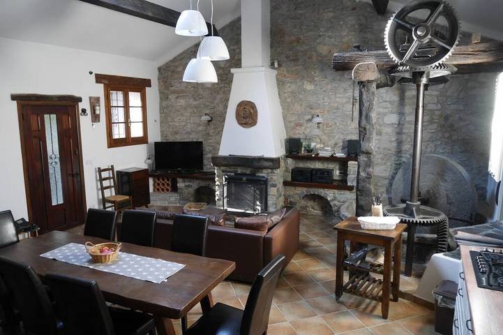Ferienhaus für 5 Personen, mit Terrasse und Garten in Montalto Ligure