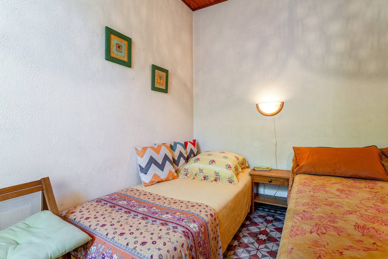 Chambre « Farniente » avec terrasse partagée, jardin commun et Wi-Fi in Bédoin, Parc naturel régional du Mont-Ventoux