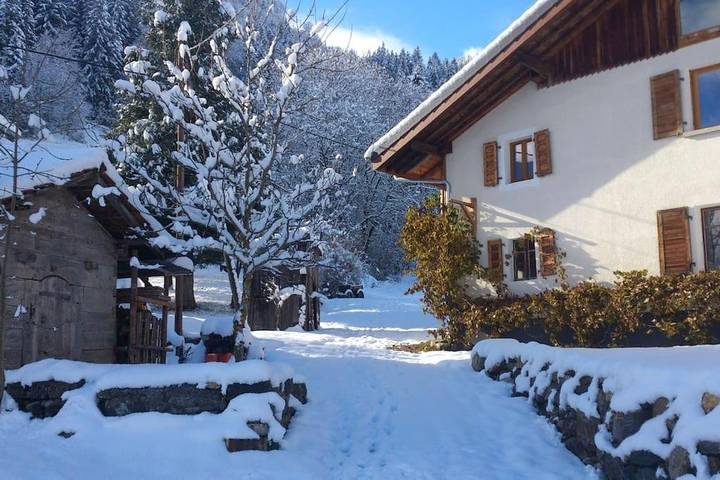 Gîte pour 4 personnes, avec jardin et vue à Vailly