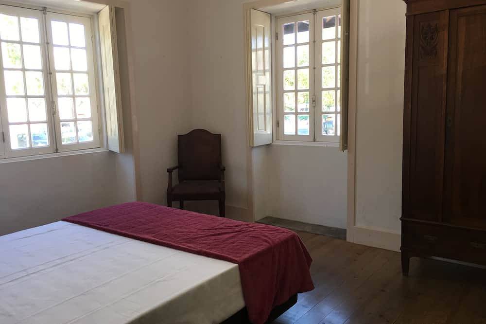 Tennis Park beach house, cerca de la playa y en el centro de Vila do Conde. in Vila do Conde, Distrito de Porto