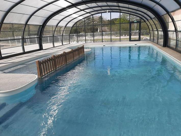 Hôtel pour 3 personnes, avec jardin ainsi que jacuzzi et piscine