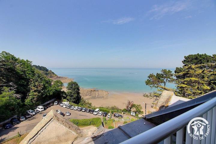 Gîte pour 4 personnes, avec balcon à Étables-sur-Mer