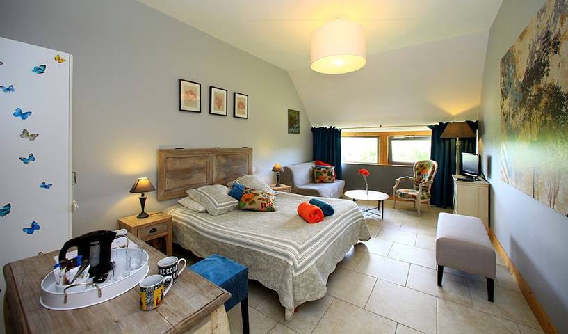 Chambre d’hôte pour 4 personnes, avec piscine et jardin en Dordogne - 2