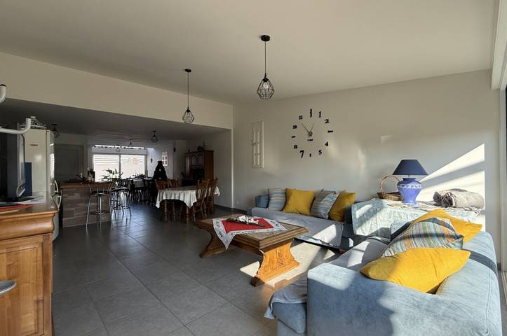 Gîte pour 10 personnes, avec terrasse et jardin - 1