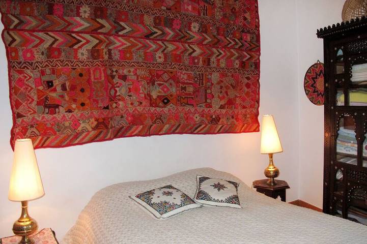 Location de vacances pour 5 personnes, avec jardin à Bendejun - 4