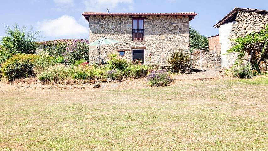 Casa rural para 8 personas, con jardín en Provincia de Lugo