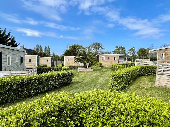 Mobilheim Komfort 3 Zimmer 4 Personen + TV in Erquy, Côte d’Émeraude