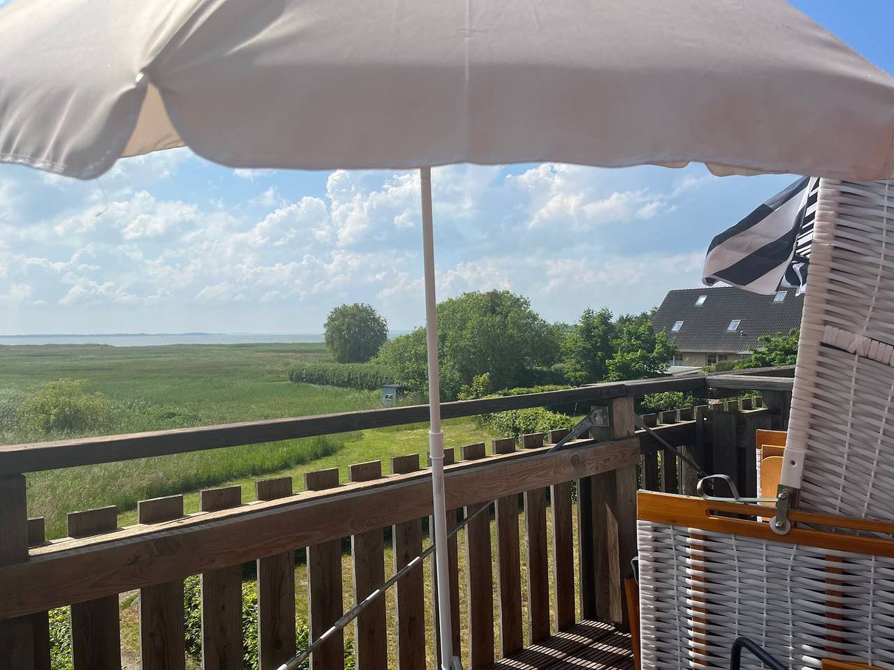 Ganze Wohnung, Ferienwohnung Fischerblick mit Seeblick, Balkon und Platz für 6 Gäste in Ückeritz, Bernsteinbäder