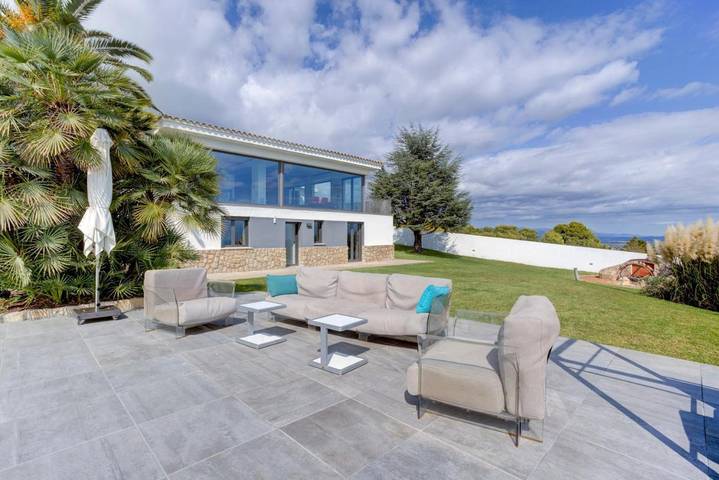 Chalet para 16 personas, con jacuzzi además de piscina y jardín en Provincia de Castellón - 2