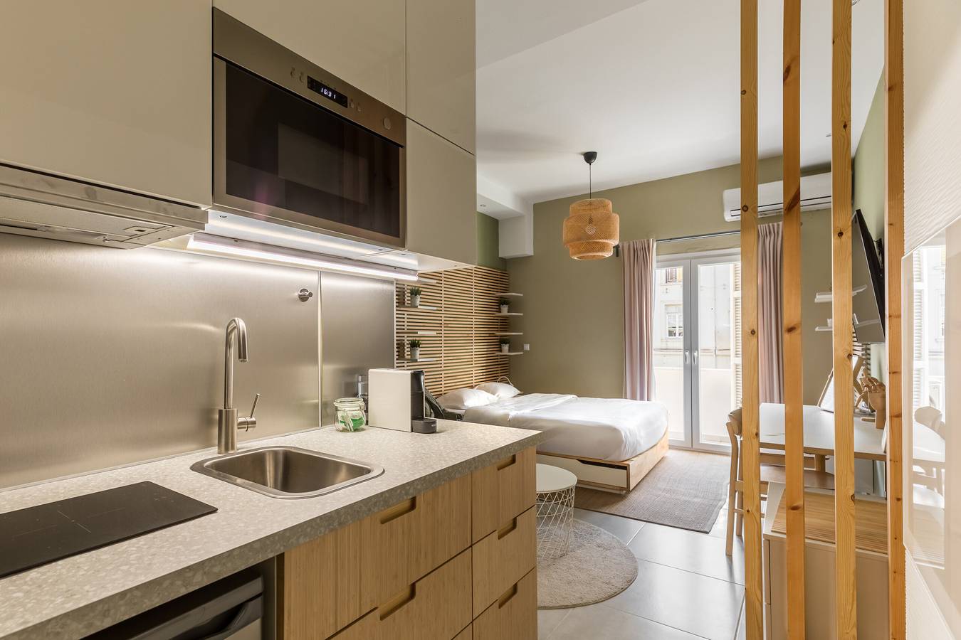 Entire apartment, Olive Tree: Aristotelous suite in Thessaloniki region