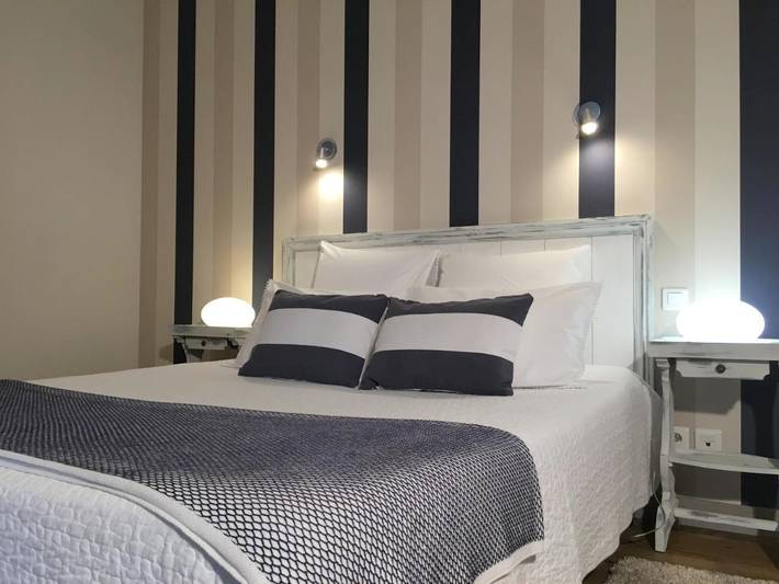 Location de vacances pour 3 personnes, avec vue et jardin à Chavagne - 4